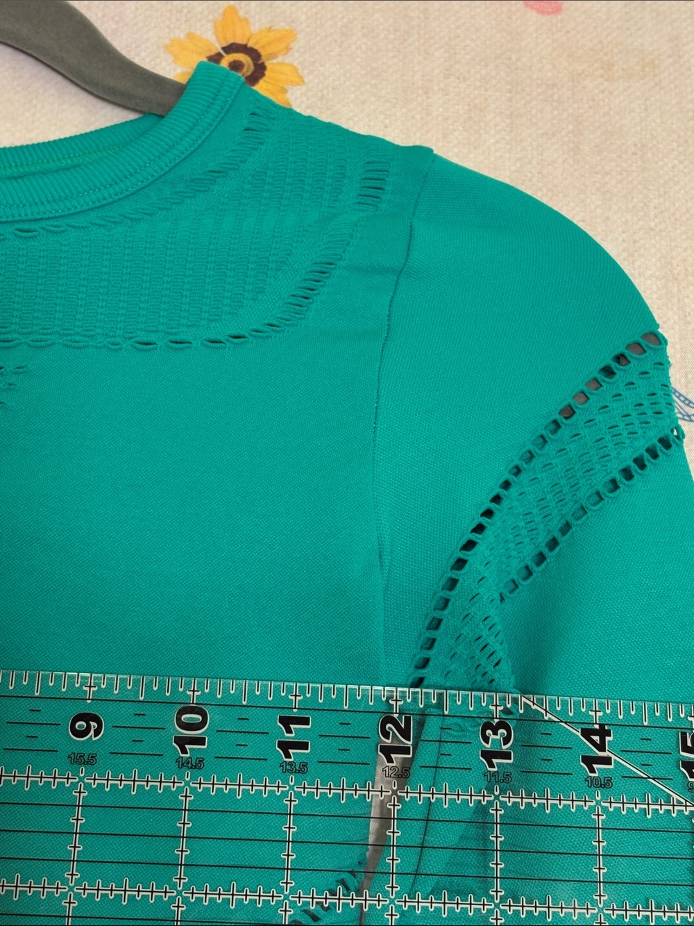 Fabletics - Teal Knit Long-Sleeve Crop Top - Picture 7 of 10